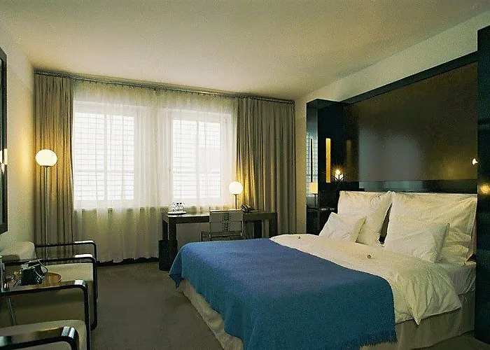 فندق Maximilian 4*