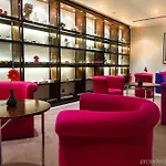 Maximilian Hotel