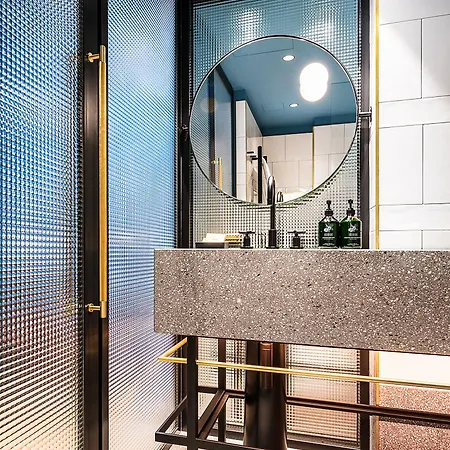 Maximilian Hotel 4*