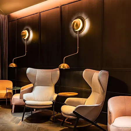 מלון Maximilian 4*