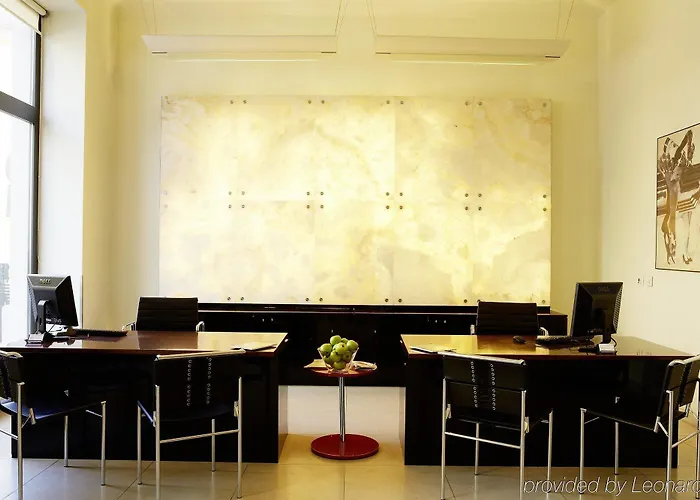 Maximilian Otel Prag
