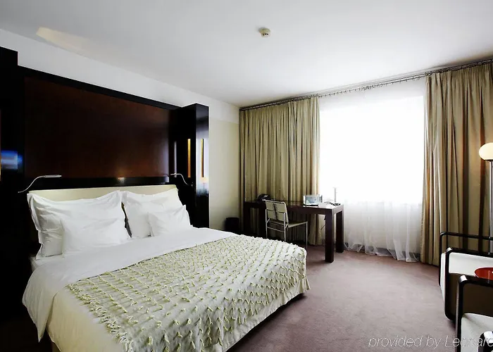 Maximilian Hotel