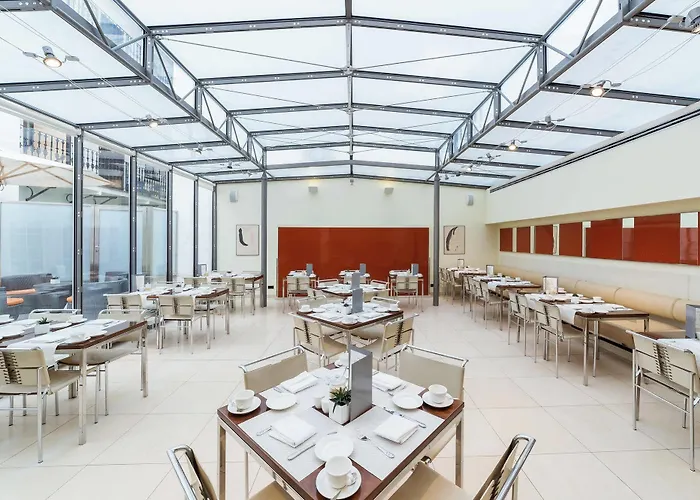 Maximilian 4* Praga