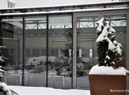 Hotell Maximilian 4*