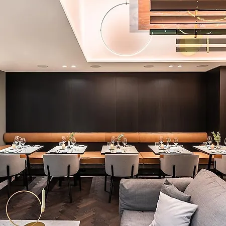 Maximilian Hotel Praga