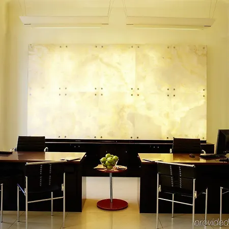 Maximilian Hotel Praga